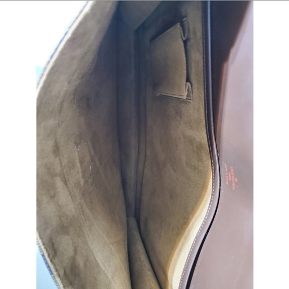 LOUIS VUITTON
Damier Ebene Altona PM Briefcase - Picture 9 of 11